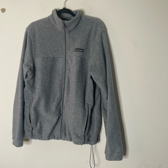 Columbia Other - Columbia gray medium fleece jacket​
